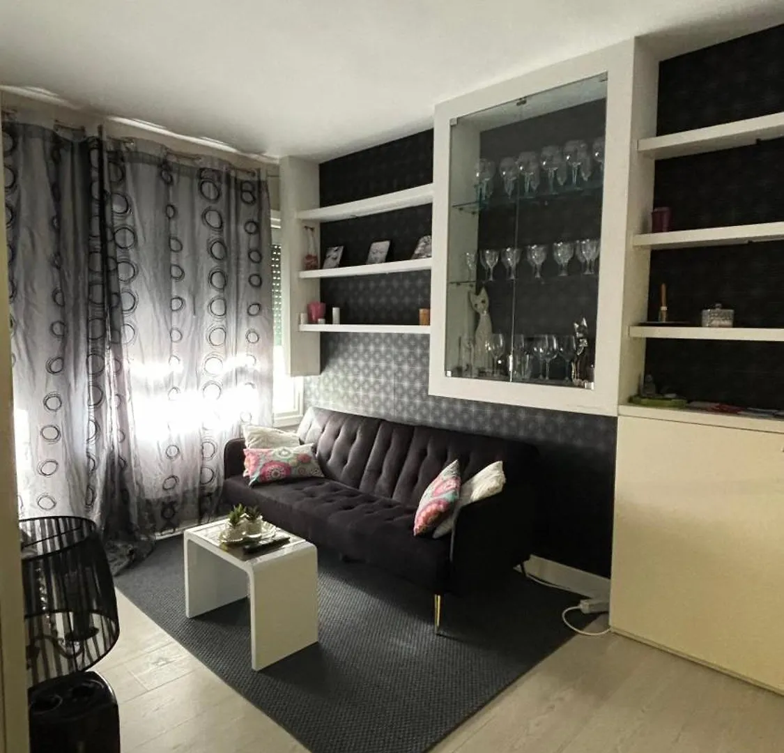 Apartamento Acogedor Rentería 아파트